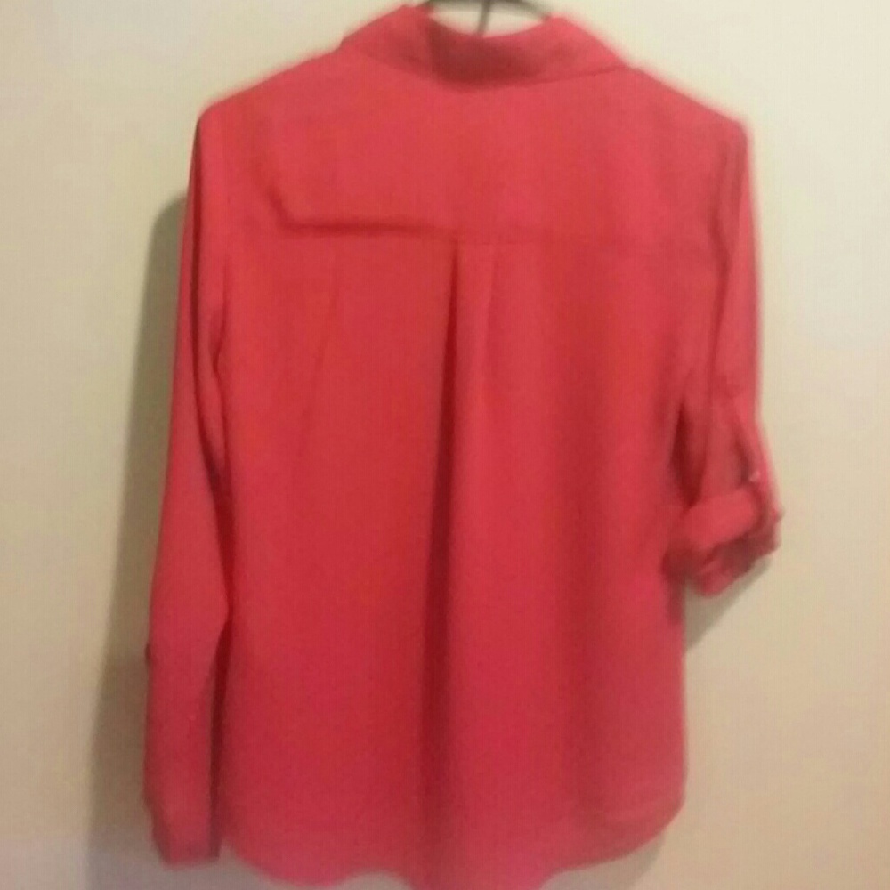 Red button down blouse - Picture 5 of 5